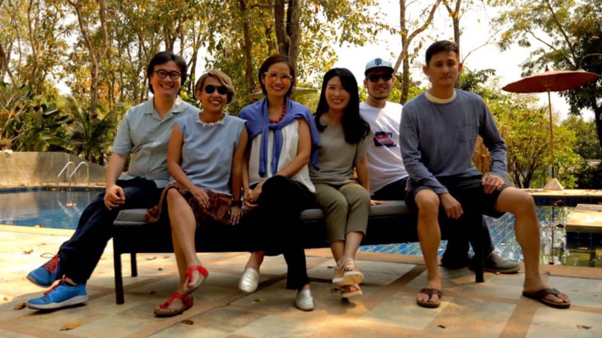 3rd edition SEAFICxPAS producers' photo! Left to Right: Alemberg Ang (Philippines), Yulia Evina Bhara (Indonesia), Tran Thi Bich Ngoc (Vietnam), Youngjeong OH (South Korea/Myanmar), Josh Levy (Vietnam), Jade Castro (Philippines).