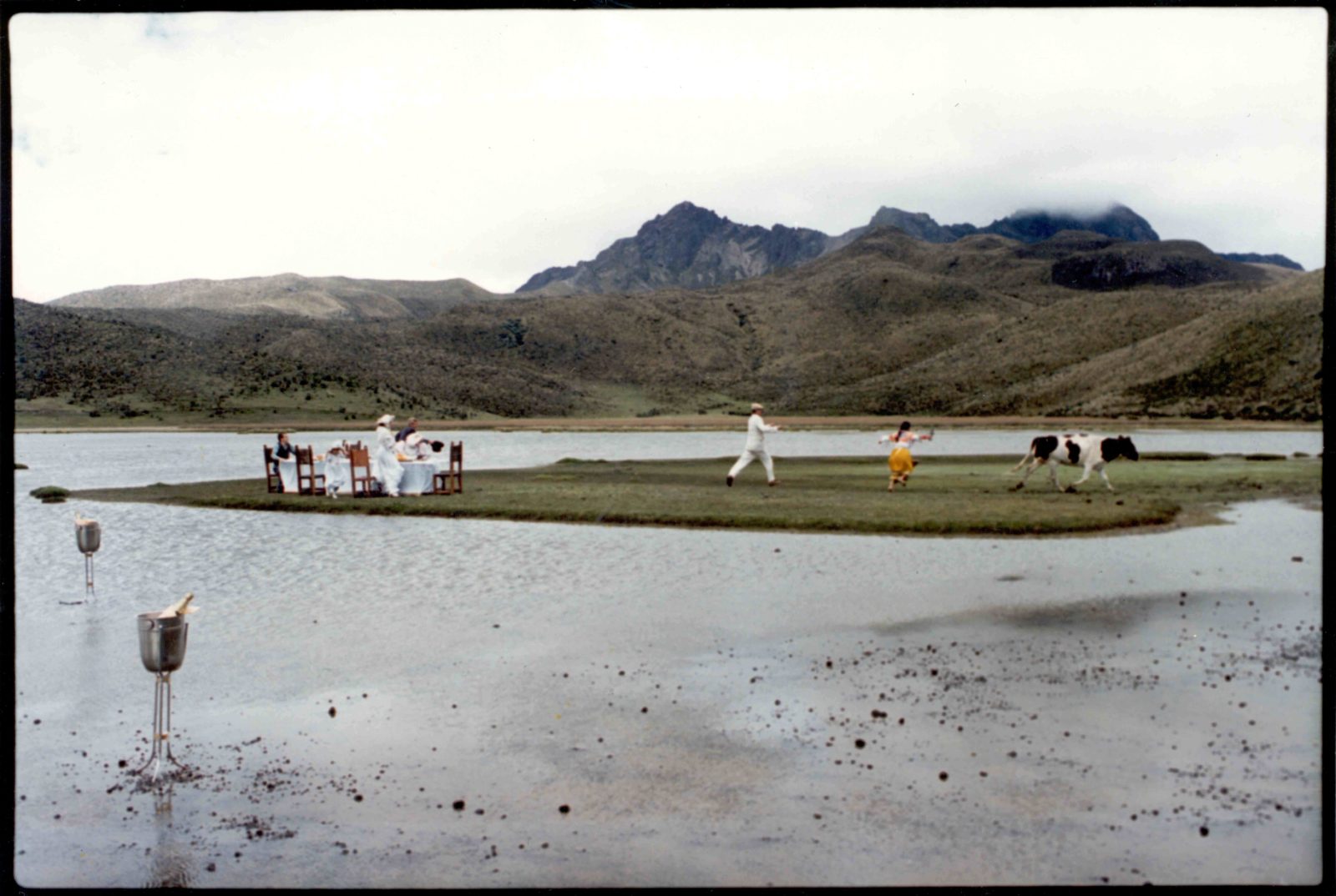 Almuerzo campestre, muy baja